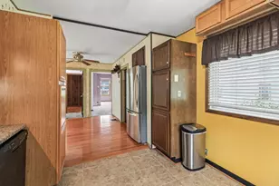 11806 Maple Ave, Hebron, IL 60034 - Photo 14