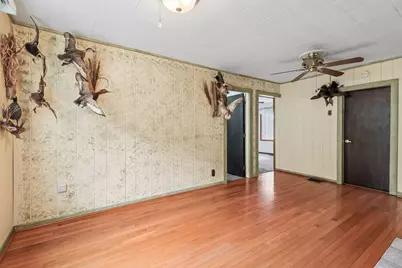 11806 Maple Avenue, Hebron, IL 60034 - Photo 10