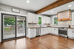 622 Woodward St, Beecher, IL 60401 - Photo 6