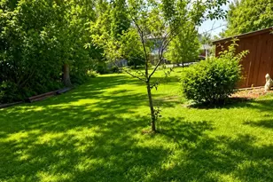 614 Kakos Ct, Zion, IL 60099 - Photo 14