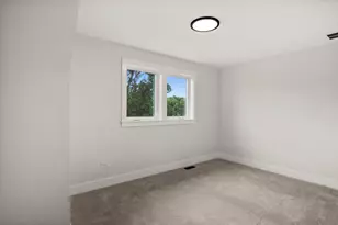 790 Wing St, Elgin, IL 60123 - Photo 24