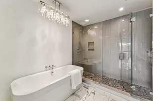 500 W Superior St, Chicago, IL 60654 - Photo 20