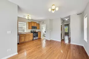 3761 S Lake Park Ave, Chicago, IL 60653 - Photo 10