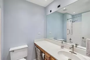 2838 Meadow Ln, Schaumburg, IL 60193 - Photo 14