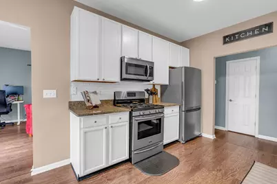 1909 Misty Ridge Lane #1909, Aurora, IL 60503 - Photo 10