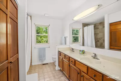 109 Bobolink Drive, Grayslake, IL 60030 - Photo 18