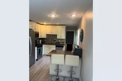 2716 Larkspur Lane, Hazel Crest, IL 60429 - Photo 6