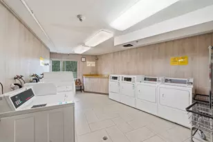 1400 N Yarmouth Pl, Mount Prospect, IL 60056 - Photo 22
