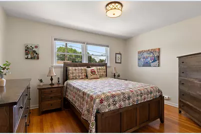 6335 N Karlov Avenue, Chicago, IL 60646 - Photo 10