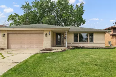 947 E 169th Street, South Holland, IL 60473 - Photo 2