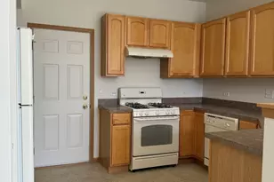 1428 Reserve Ln, Dekalb, IL 60115 - Photo 4