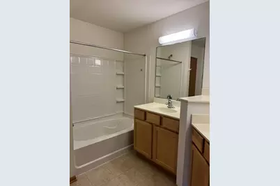 1428 Reserve Lane #4, Dekalb, IL 60115 - Photo 12