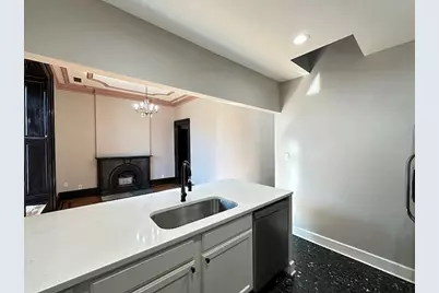 238 S Ashland Avenue, Chicago, IL 60607 - Photo 4