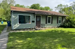 2675 Melbrook Dr, Kankakee, IL 60901 - Photo 1