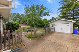 1106 Lyford Ln, Wheaton, IL 60187 - Photo 26