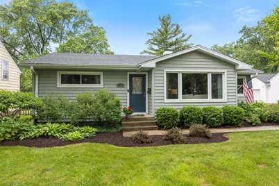 1106 Lyford Lane, Wheaton, IL 60187 - Photo 2