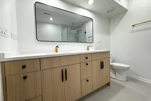 1107 N Wolcott Ave, Chicago, IL 60622 - Photo 18