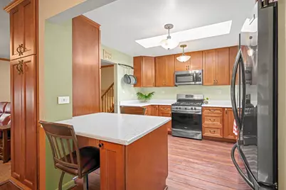 1970 Nottingham Lane, Wheaton, IL 60189 - Photo 8