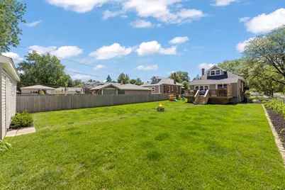 501 S Wisconsin Avenue, Villa Park, IL 60181 - Photo 32