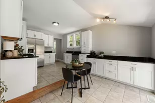 501 S Wisconsin Ave, Villa Park, IL 60181 - Photo 12