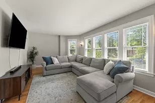 501 S Wisconsin Ave, Villa Park, IL 60181 - Photo 6