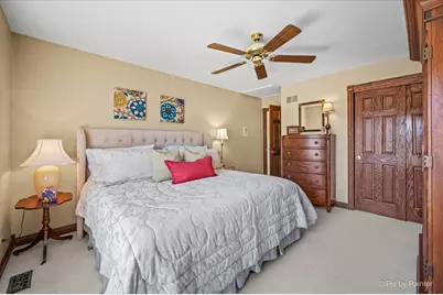 554 W Rosiland Drive N, Palatine, IL 60074 - Photo 36