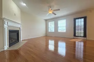 2090 Summerfield Ln, Bourbonnais, IL 60914 - Photo 2