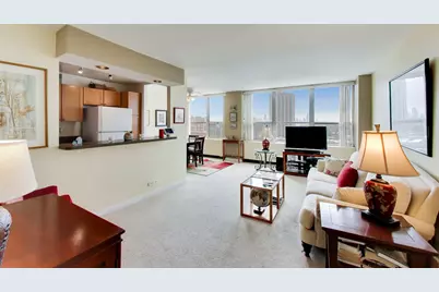 655 W Irving Park Road #1915, Chicago, IL 60613 - Photo 2