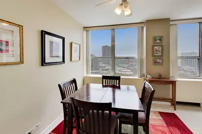 655 W Irving Park Road #1915, Chicago, IL 60613 - Photo 6
