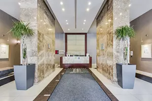 655 W Irving Park Rd, Chicago, IL 60613 - Photo 16