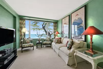 1616 Sheridan Road #2C, Wilmette, IL 60091 - Photo 8