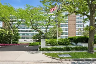 1616 Sheridan Rd, Wilmette, IL 60091 - Photo 2