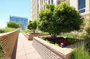 1400 S Michigan Ave, Chicago, IL 60605 - Photo 24