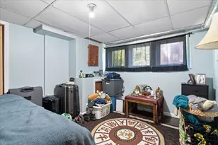 4131 W Nelson St, Chicago, IL 60641 - Photo 20