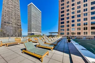 777 N Michigan Ave, Chicago, IL 60611 - Photo 12