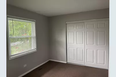 347 Tiverton Lane, Steger, IL 60475 - Photo 6
