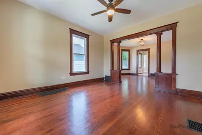 1307 E Cass Street, Joliet, IL 60432 - Photo 4