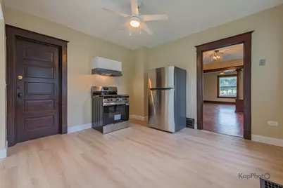 1307 E Cass Street, Joliet, IL 60432 - Photo 18