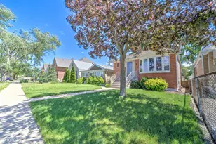 7847 Mason Ave, Burbank, IL 60459 - Photo 4