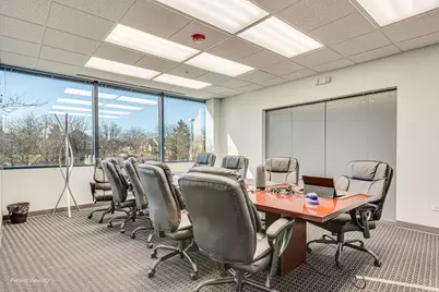 650 E Algonquin Road, Schaumburg, IL 60173 - Photo 10