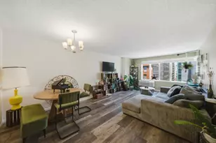 801 S Plymouth Ct, Chicago, IL 60605 - Photo 2