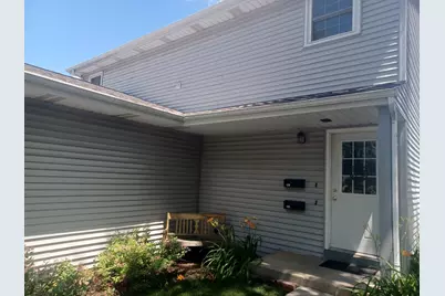 855-857 Rhodes Street, Woodstock, IL 60098 - Photo 2