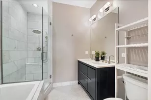 2726 W Cortez Ave, Chicago, IL 60622 - Photo 10