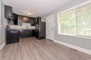 3553 Marseilles Ln, Hazel Crest, IL 60429 - Photo 8