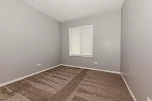 3553 Marseilles Ln, Hazel Crest, IL 60429 - Photo 18