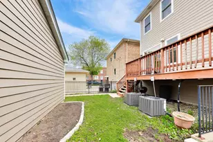 5404 W Leland Ave, Chicago, IL 60630 - Photo 42