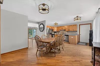 10205 Sharon Lane, Hebron, IL 60034 - Photo 4