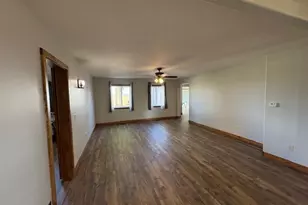 929 E US Hwy 24, Gilman, IL 60938 - Photo 14