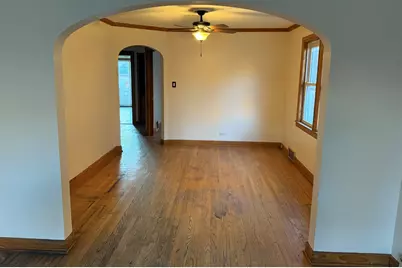 5038 N Mango Avenue, Chicago, IL 60630 - Photo 10