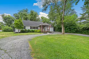3433 Flossmoor Rd, Homewood, IL 60430 - Photo 2